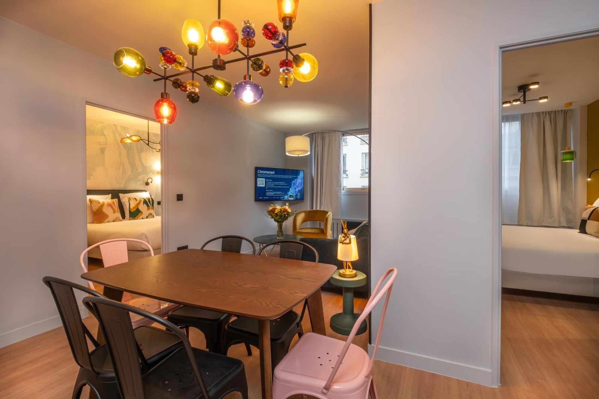 West Paris Suite Екстериор снимка