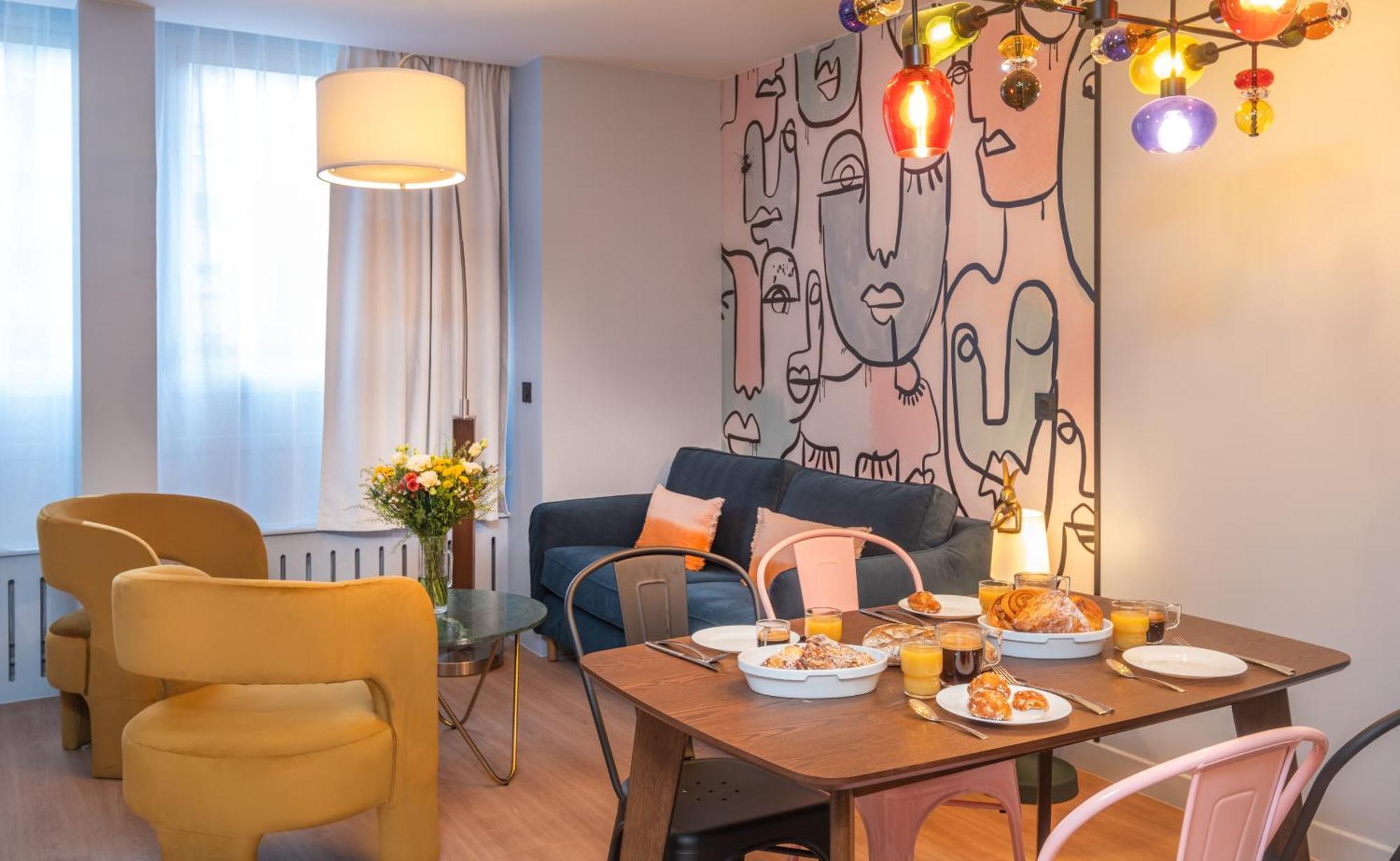 West Paris Suite Екстериор снимка