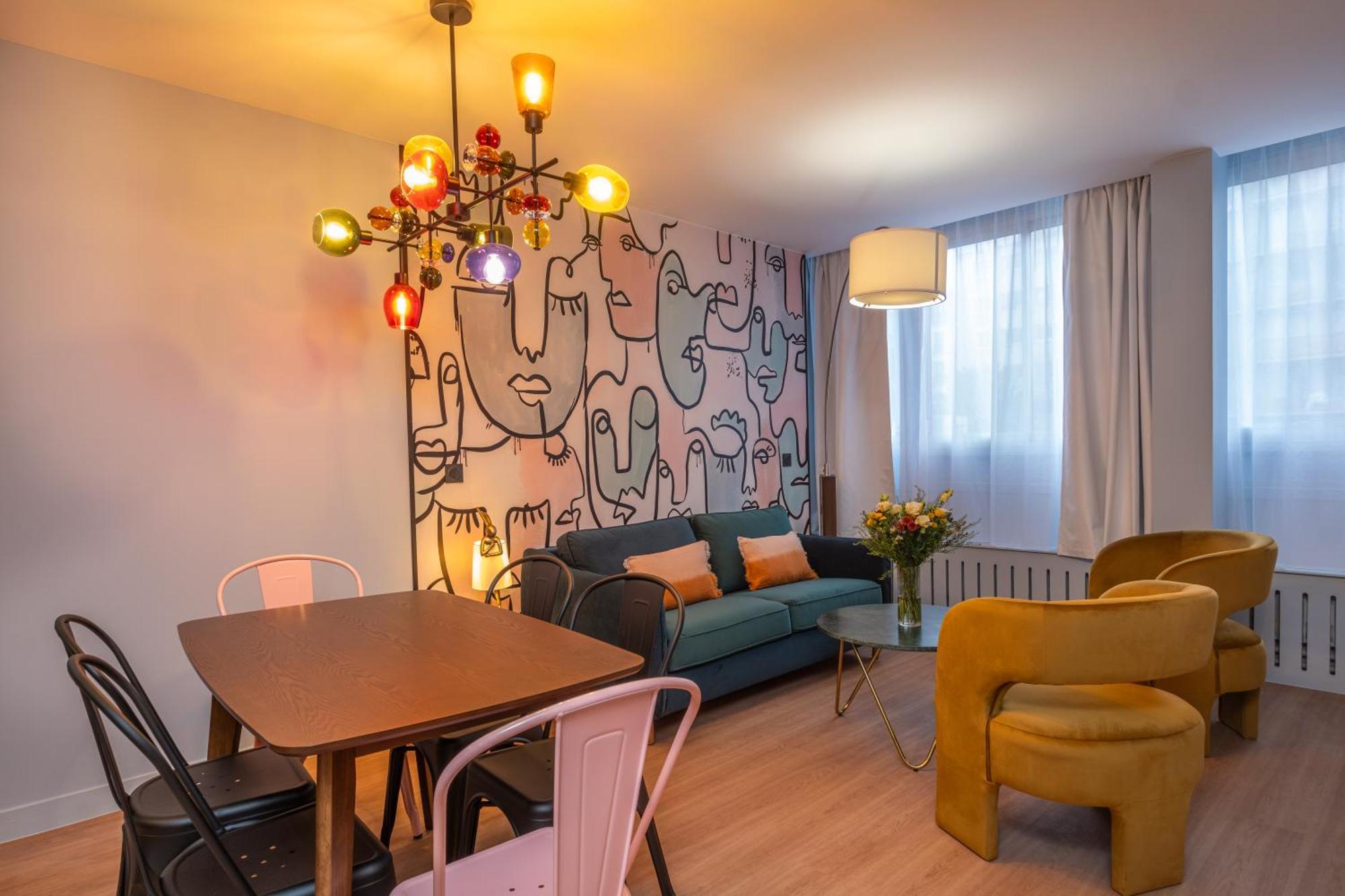 West Paris Suite Екстериор снимка